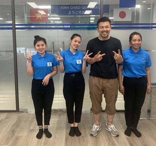 Hoạt động tuyển dụng, phỏng vấn